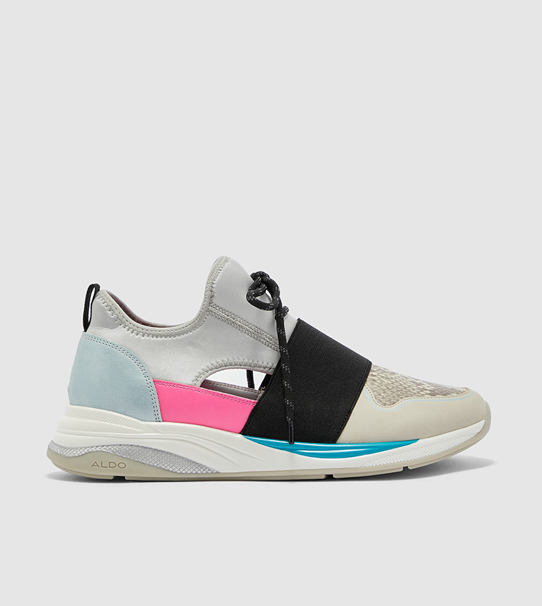 Round Toe Low Top Sneakers-Multi