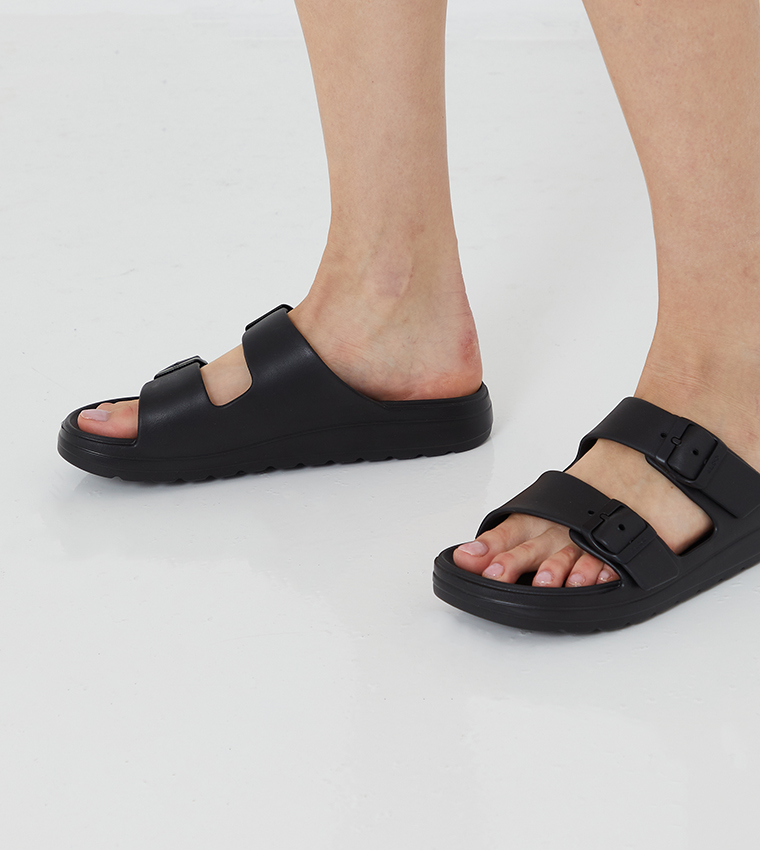 Solid Buckled Flat Sandals