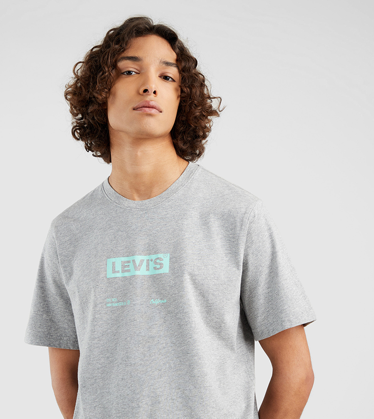 Levis box outlet logo t shirt