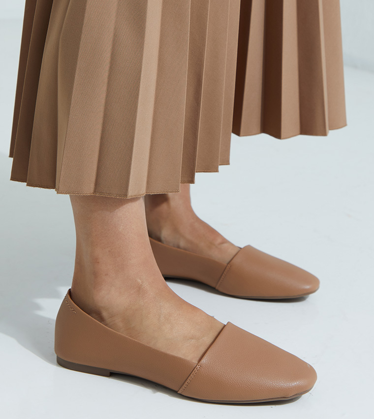 Samantha Flat Moccasins