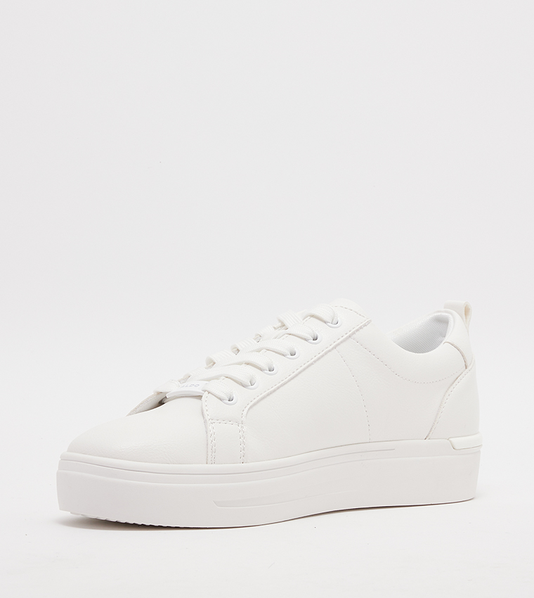 MEADOW Textured Sneakers
