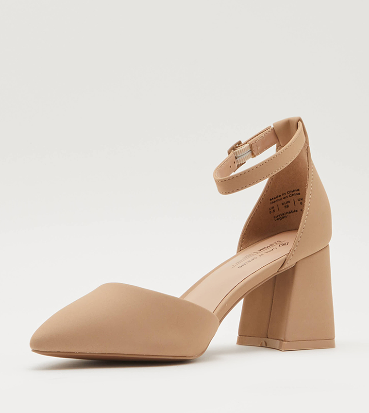 DALIAA Block Heel Ankle Strap Pumps