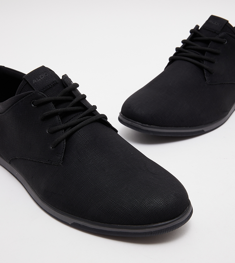 HERON Textured Lace-Up Shoes