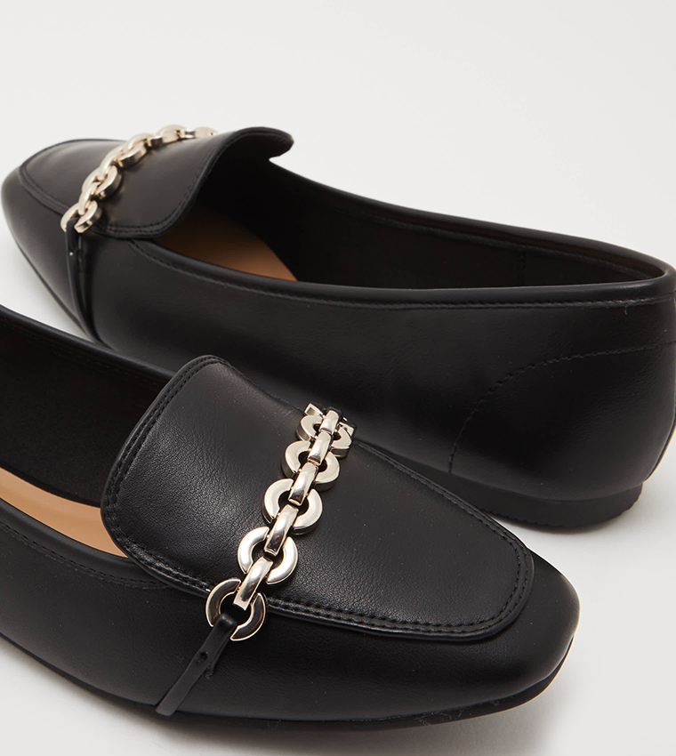 DORAA Metal Accent Slip-On Shoes