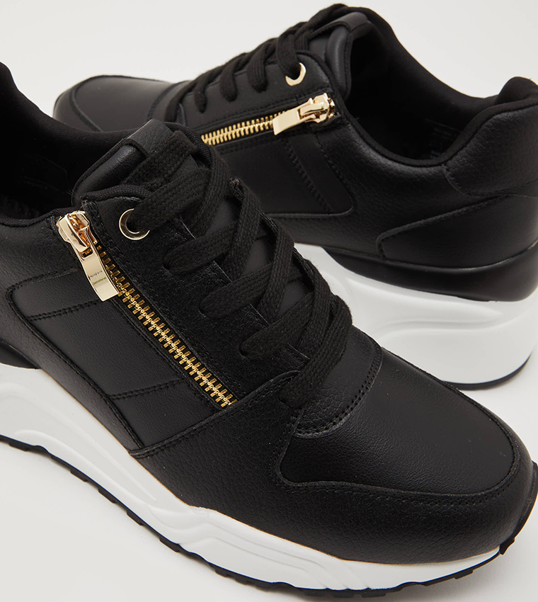 GIGII Textured Lace-Up Platform Sneakers