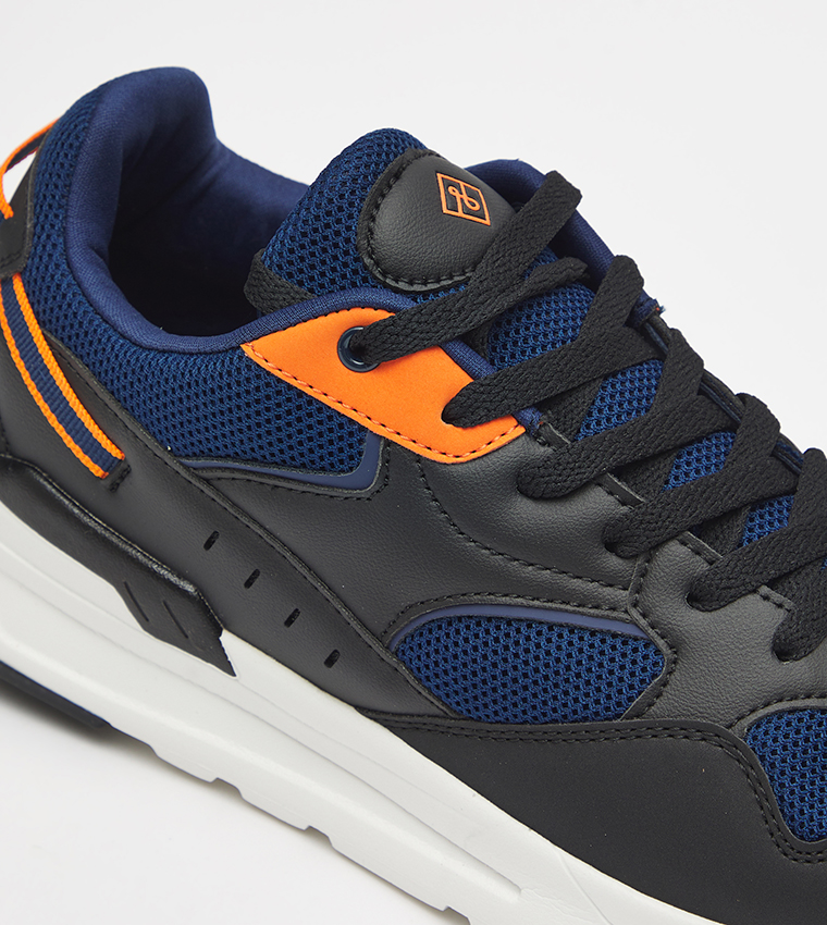 BEACON Color Block Lace-Up Sneakers