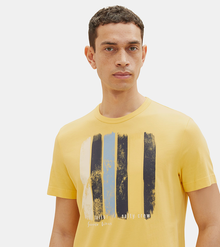 Graphic Print Short Sleeves T-Shirt