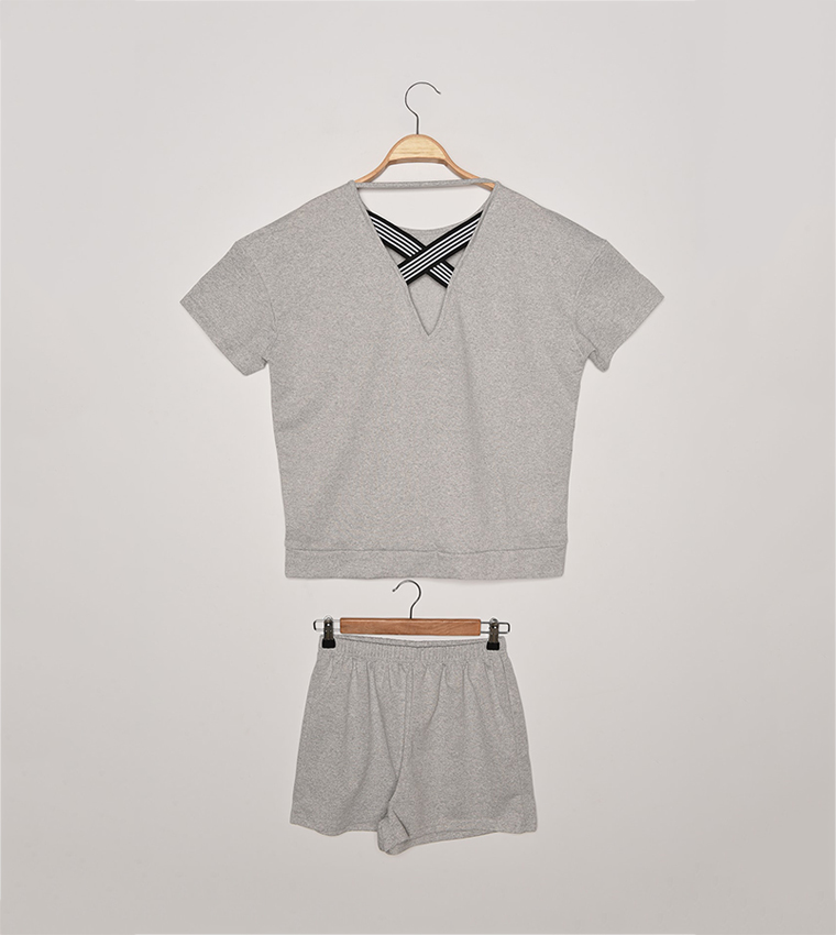 Buy Trendyol Basic Night Suit In Grey | 6thStreet Qatar