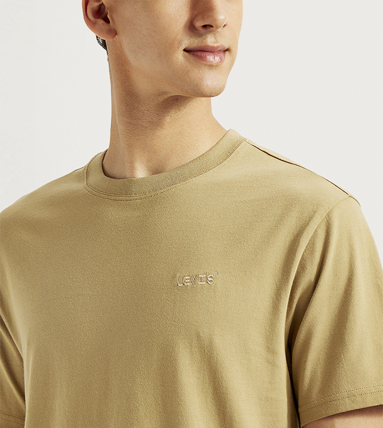 Logo Detail Crew Neck T-Shirt