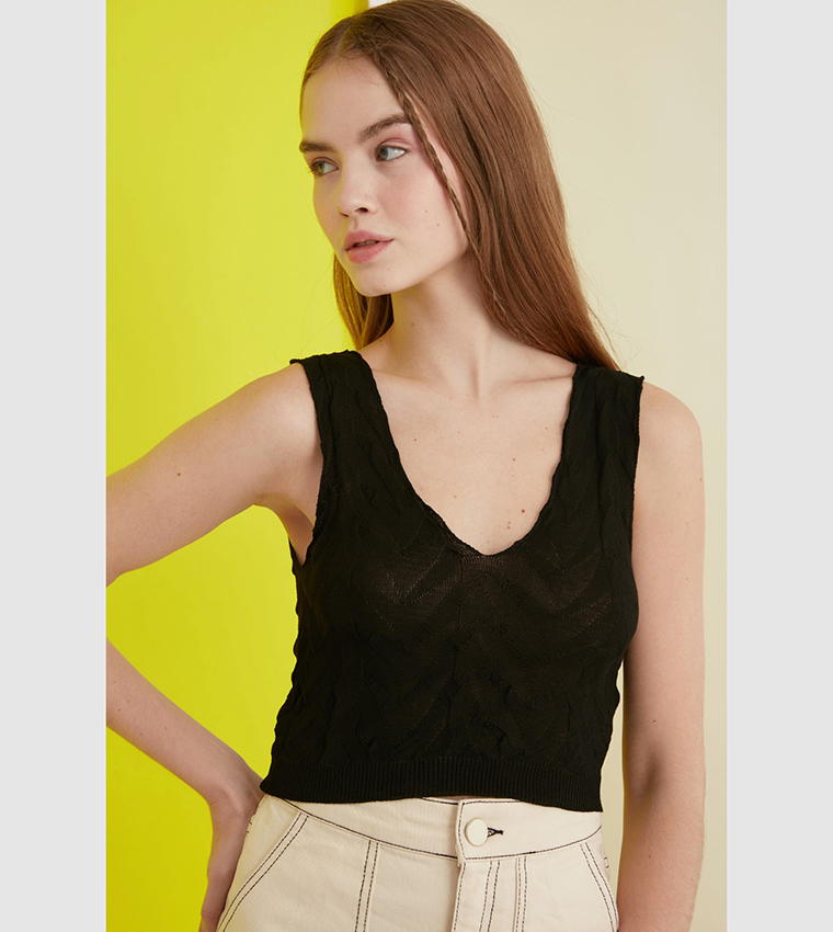 توب صيفي قصير