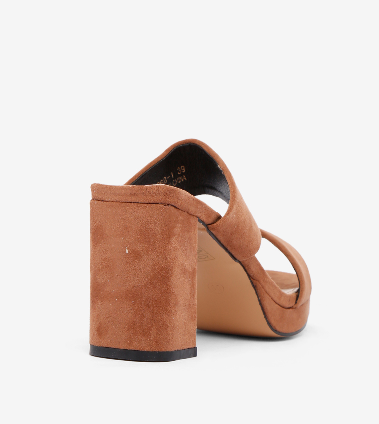 Buy ZAHA CCC Slippers Brown In Brown 6thStreet Kuwait