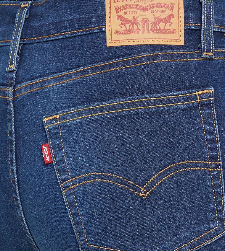 724 High Rise Straight Jeans