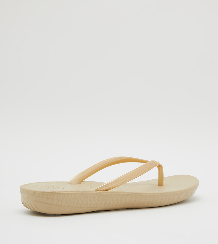 Buy FitFlop Iqushion Ergonomic Flip Flops In Gold