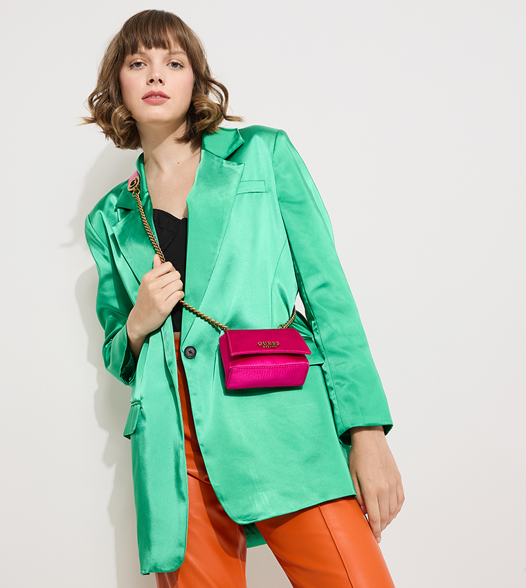 حقيبة كروس بودي بشعار العلامة التجارية 