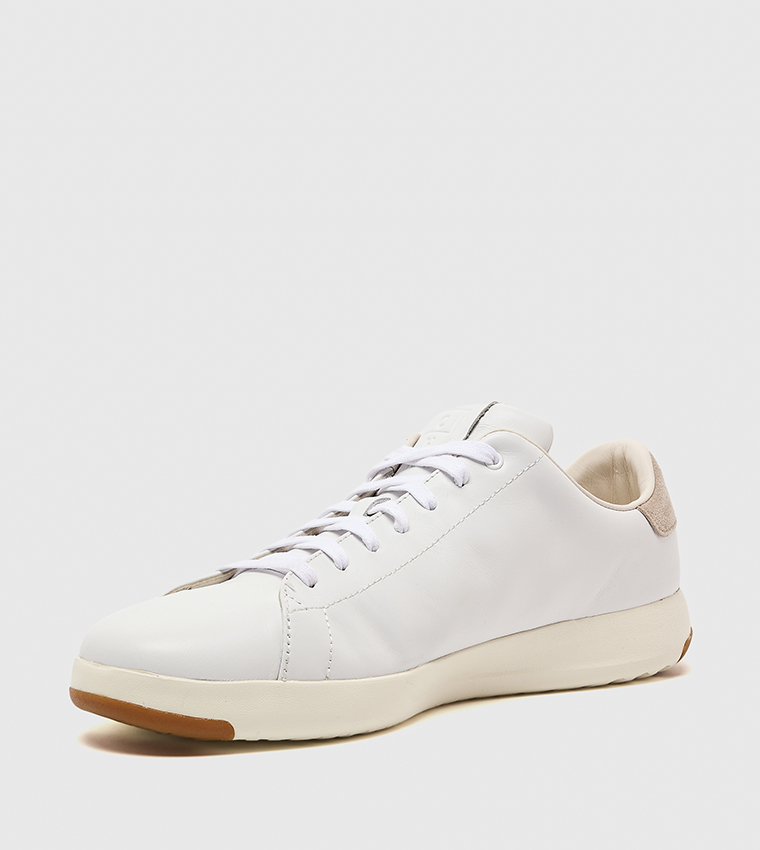 GRANDPRO Lace-Up Tennis Shoes