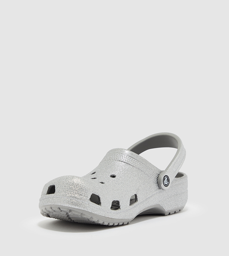 Clogs