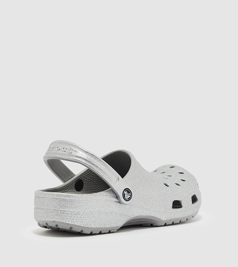Clogs
