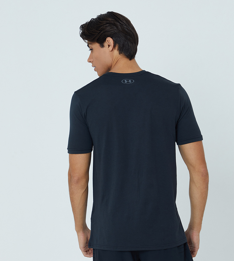 T store shirt basic