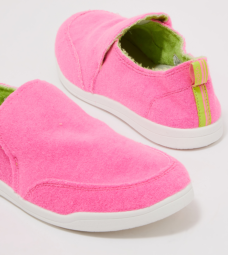 MALIBUU Solid Slip-On Shoes