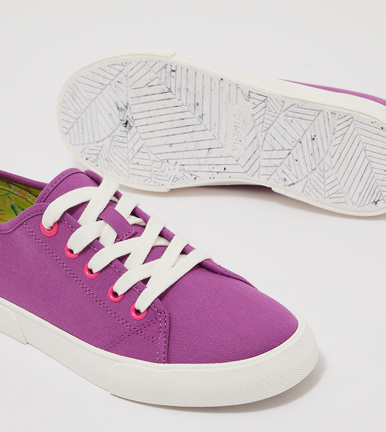 OASIS Lace Up Canvas Shoes