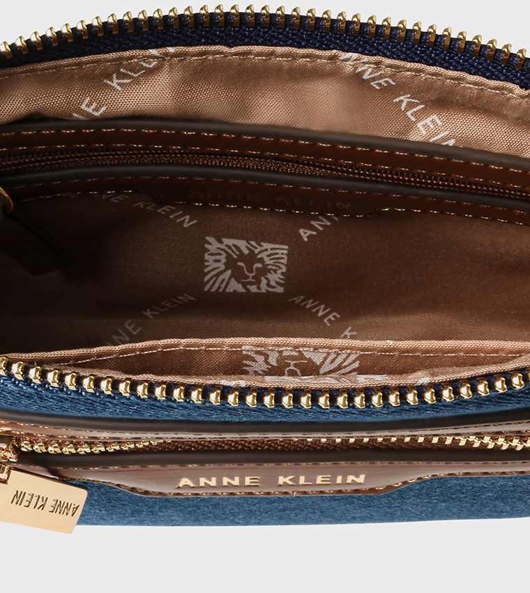 Logo Detail Zippered Shoulder Bag