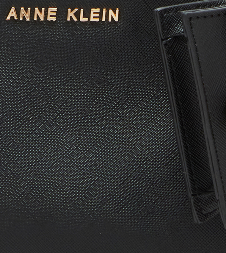 Logo Detail Handheld Bag