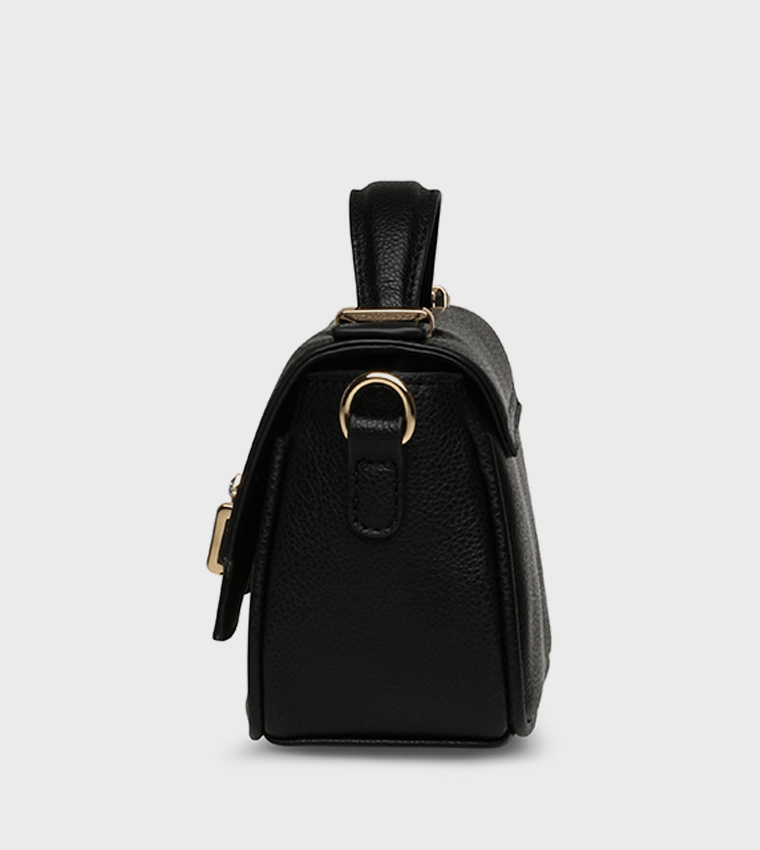 حقيبة بمقبض علوي وإكسسوار