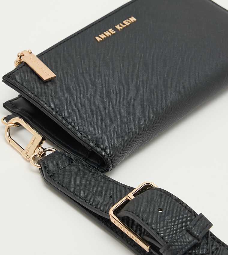 Textured Zippered Wallet