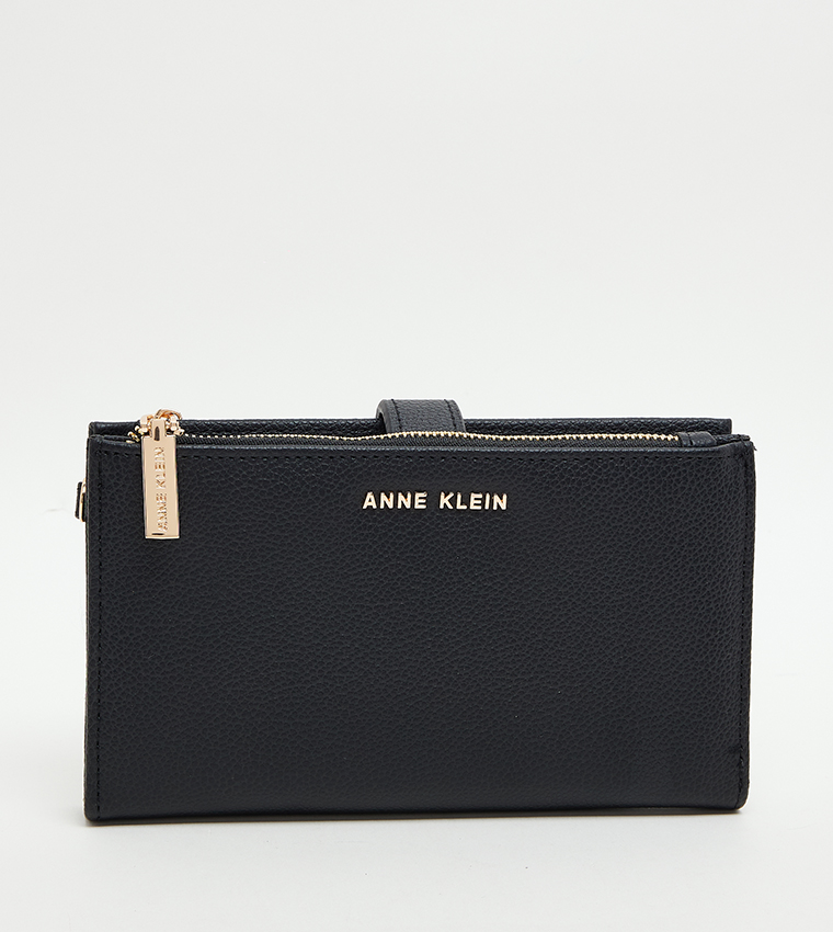 Textured Zippered Wallet