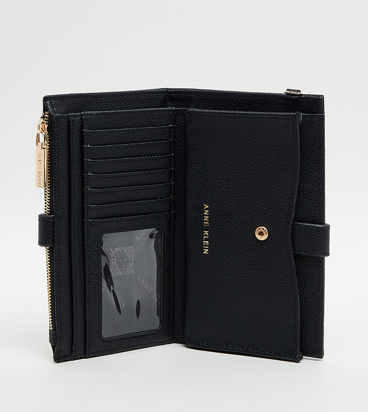 Textured Zippered Wallet