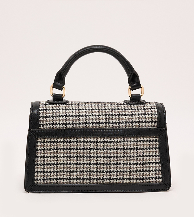 Twist Lock Top Handle Bag