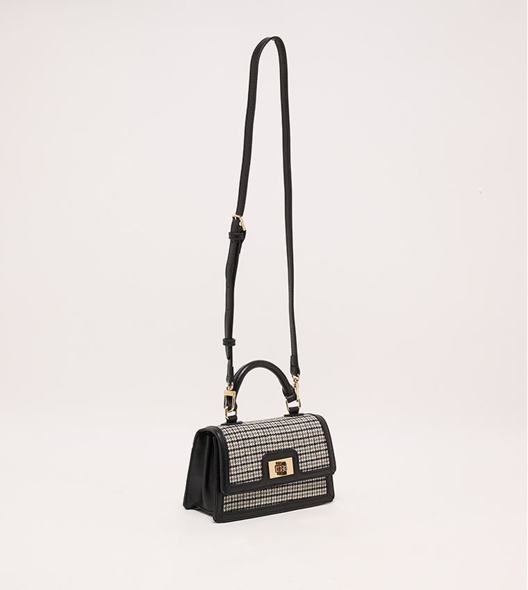 Twist Lock Top Handle Bag