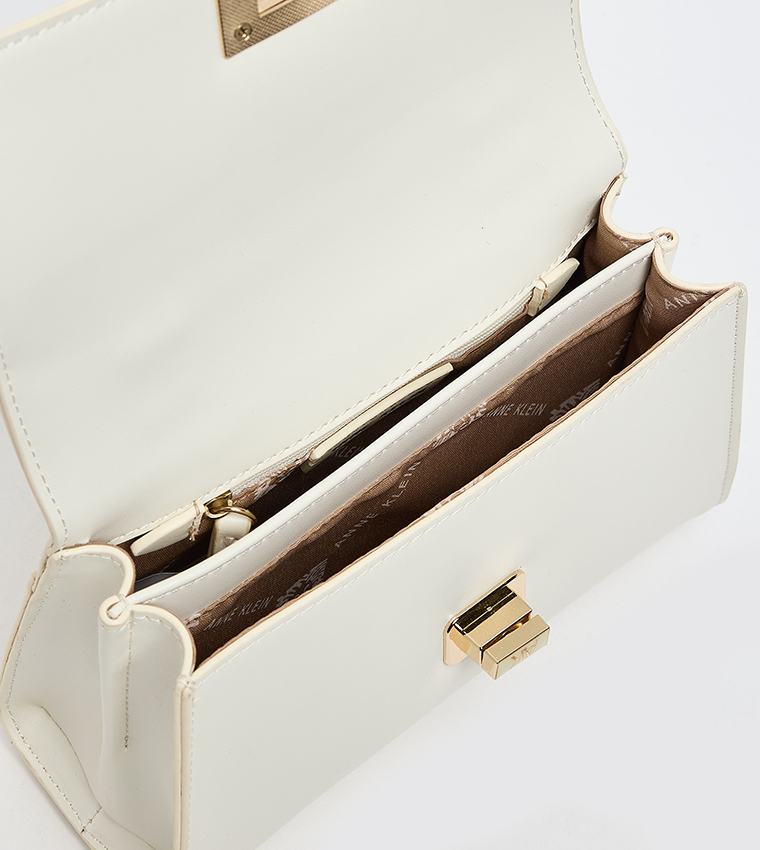 Twist Lock Top Handle Bag
