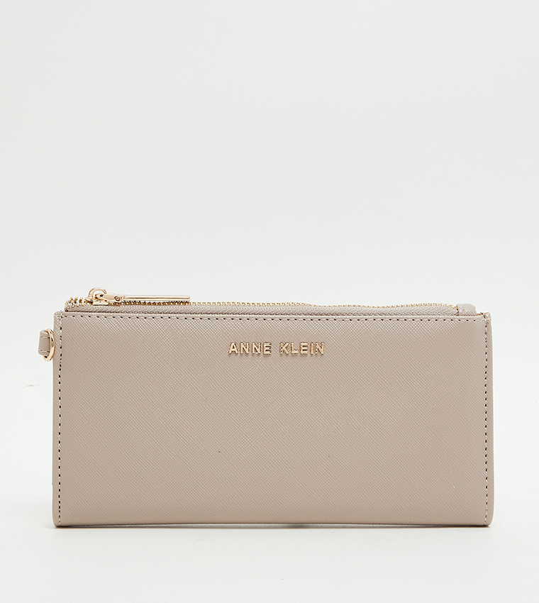 Textured Zippered Wallet