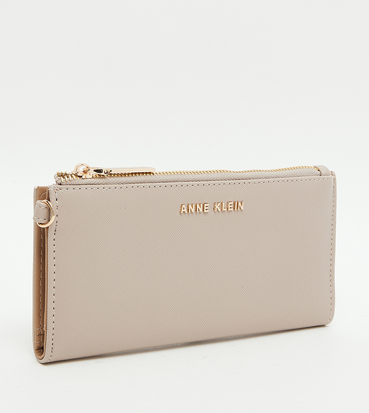 Textured Zippered Wallet