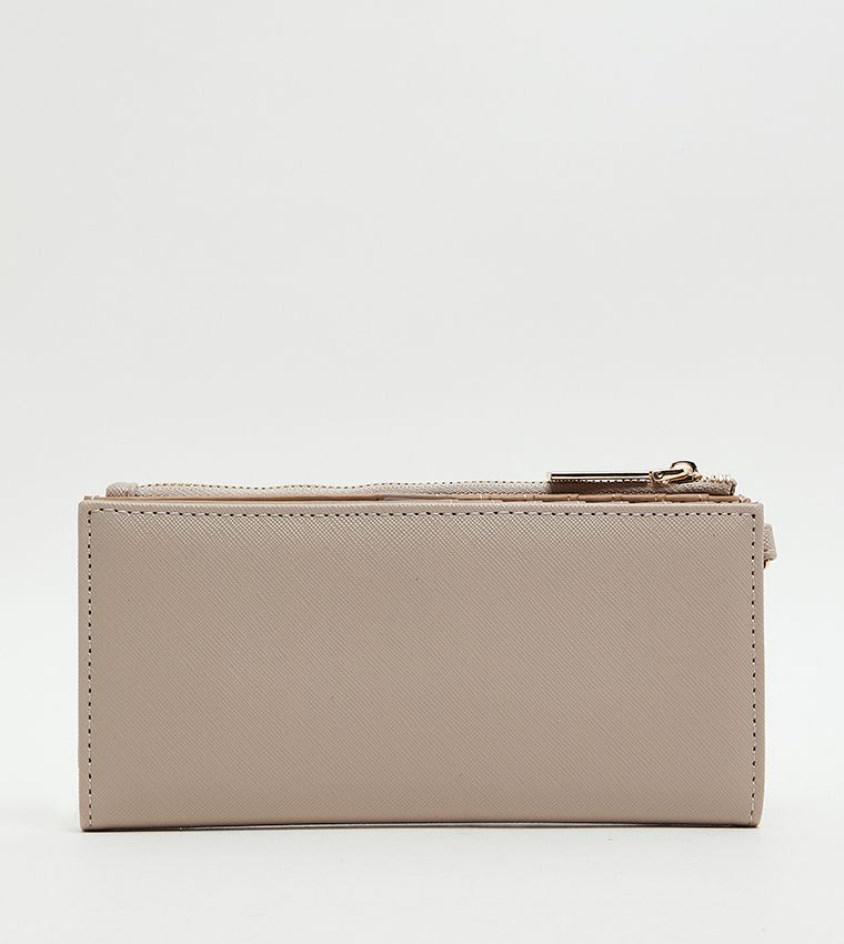 Textured Zippered Wallet