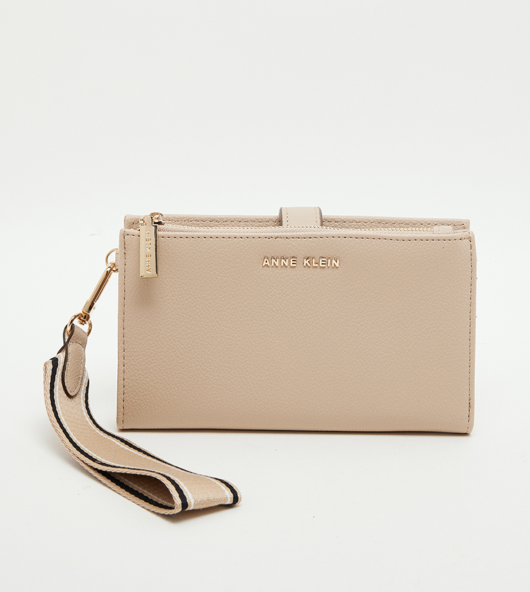 Textured Zippered Wallet