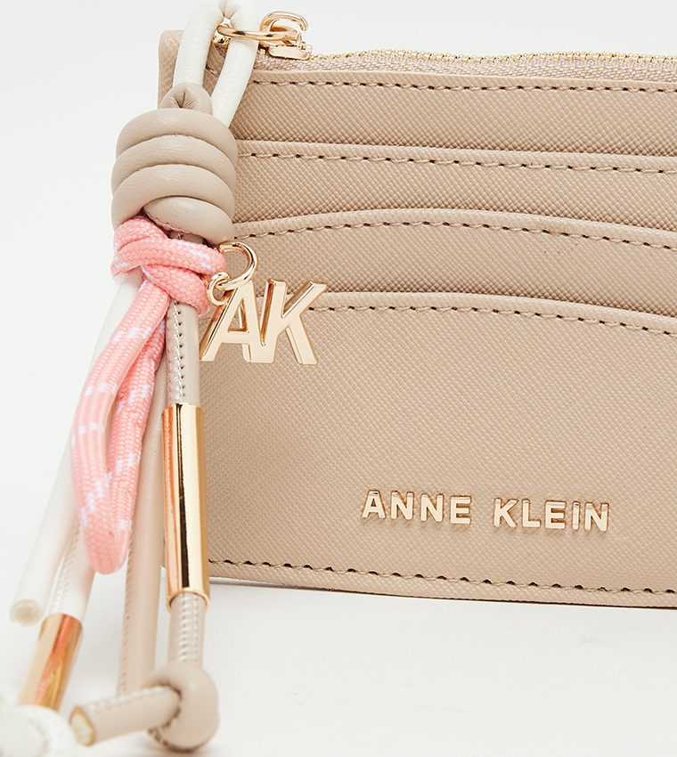 Textured Zippered Card Holder