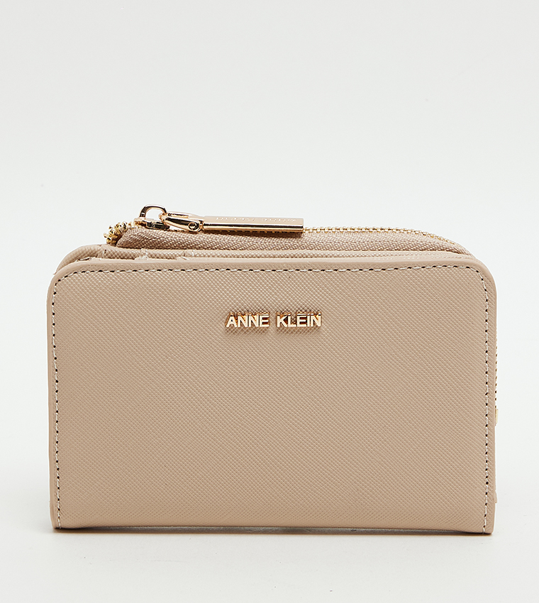 Textured Zippered Wallet