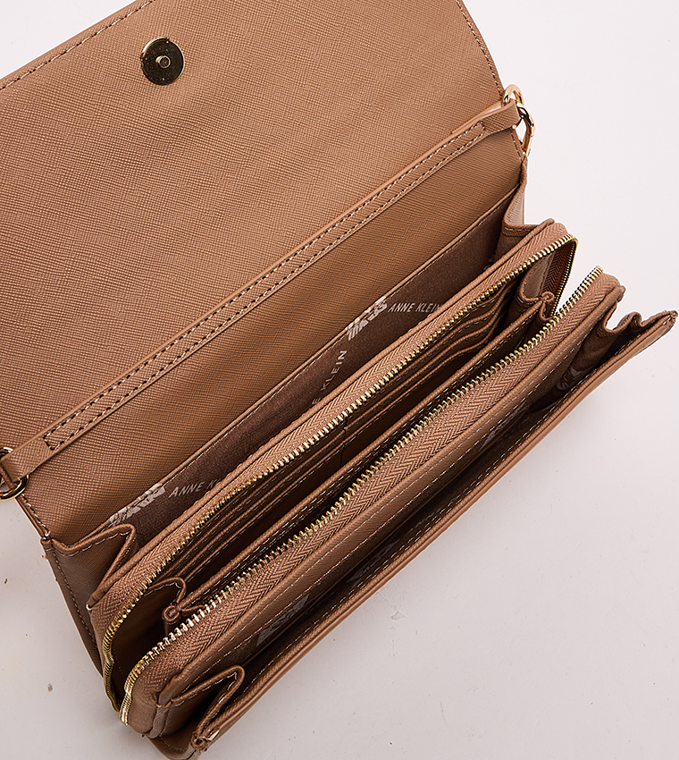 Textured Flap Crossbody Bag