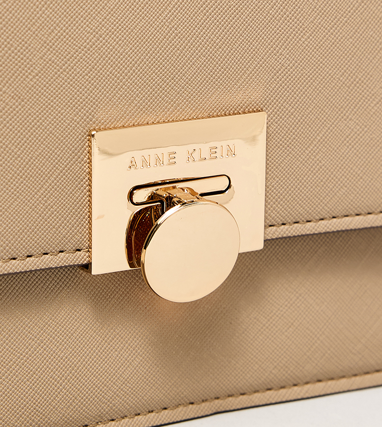 Textured Flap Crossbody Bag