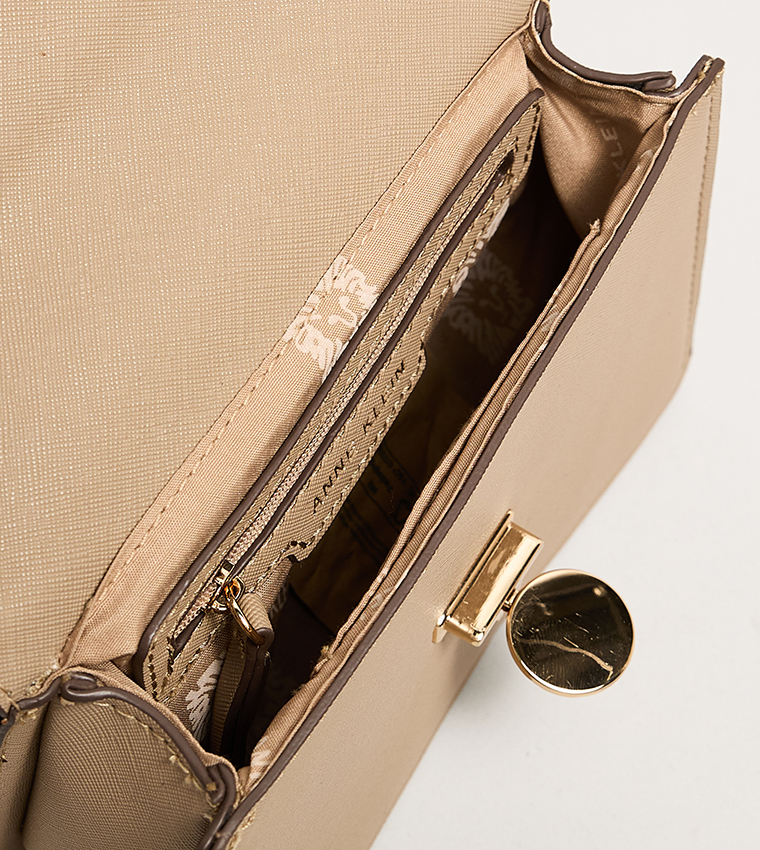 Textured Flap Crossbody Bag