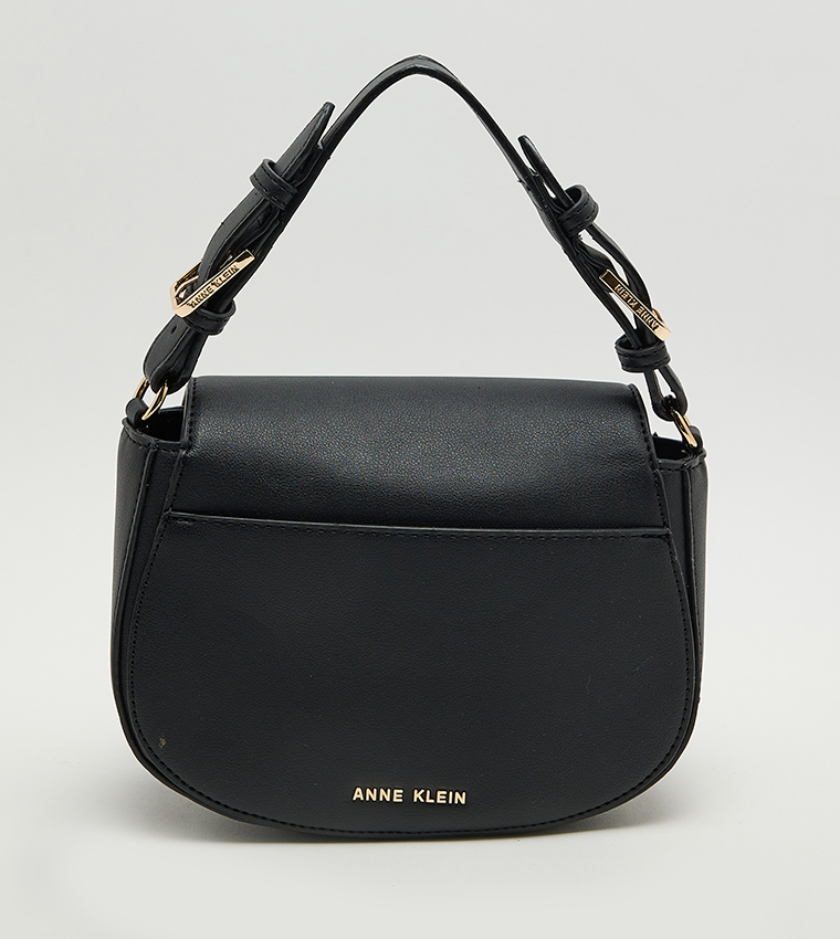 شنطة كتف نسائية بوشاح وشعار