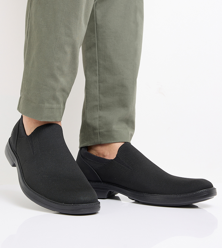 Pierson Solem Round Toe Slip-Ons - Black