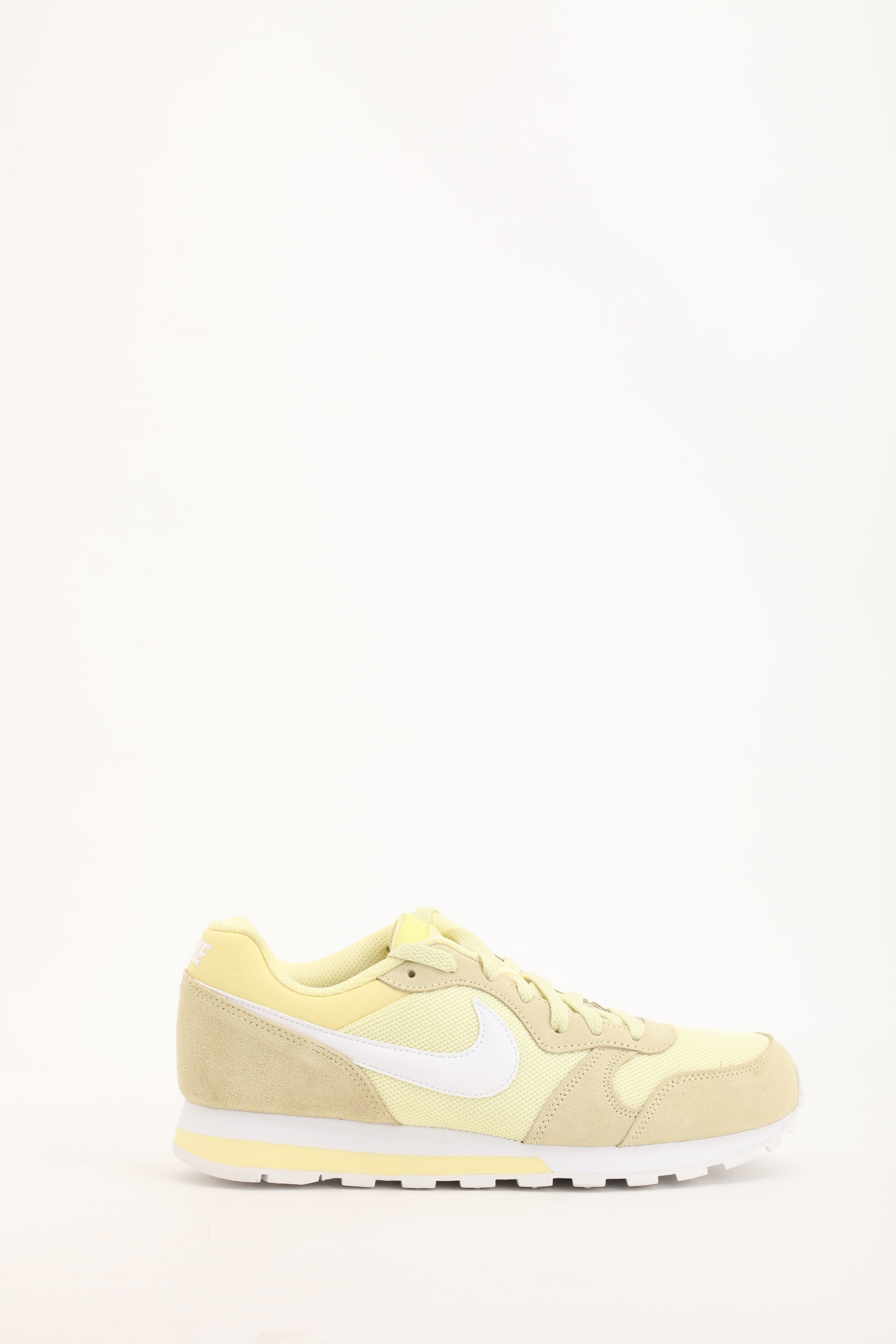 Nike md runner 2 beige best sale