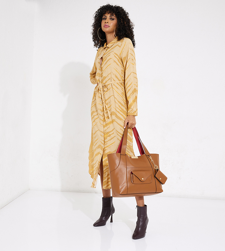 【追跡あり!】Steve Madden BLUCI ドローストリング トート Buy Steve Madden Blundy Snap Button Closure Tote Bag With