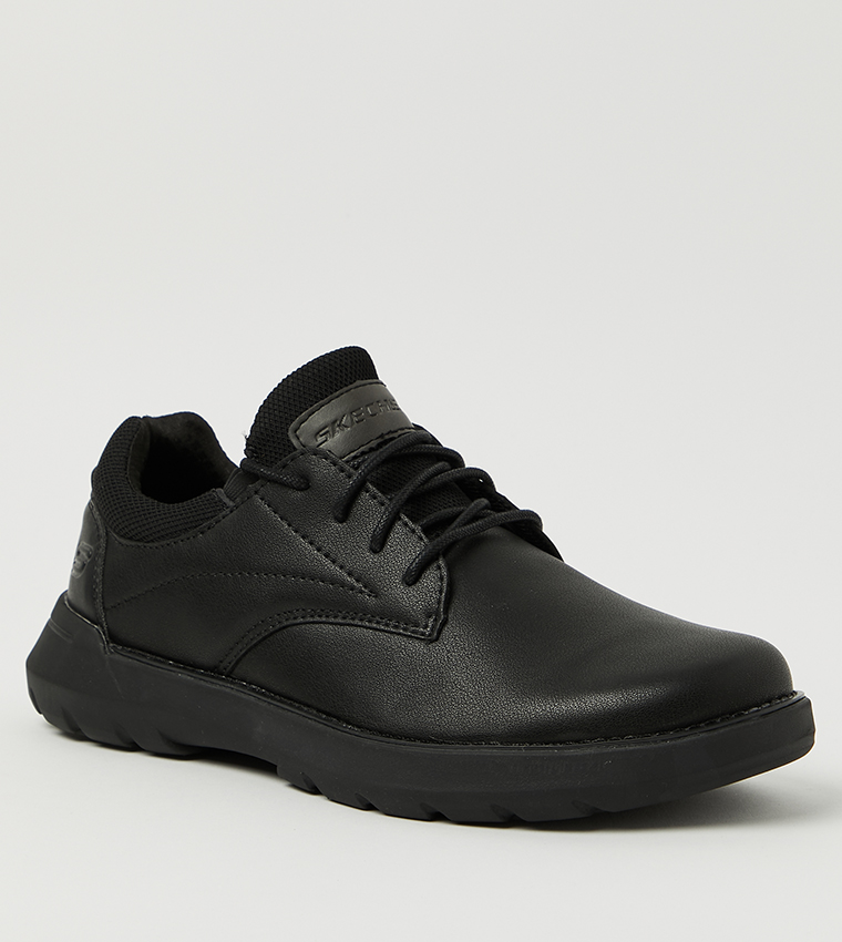 Flat Heel Round Toe Walking Shoes