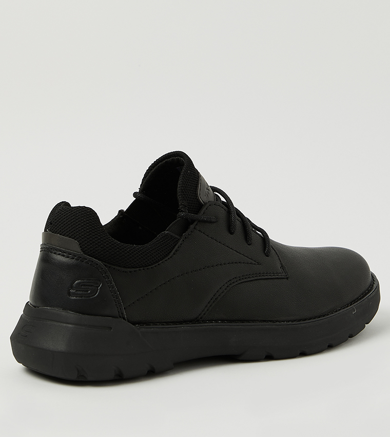 Flat Heel Round Toe Walking Shoes
