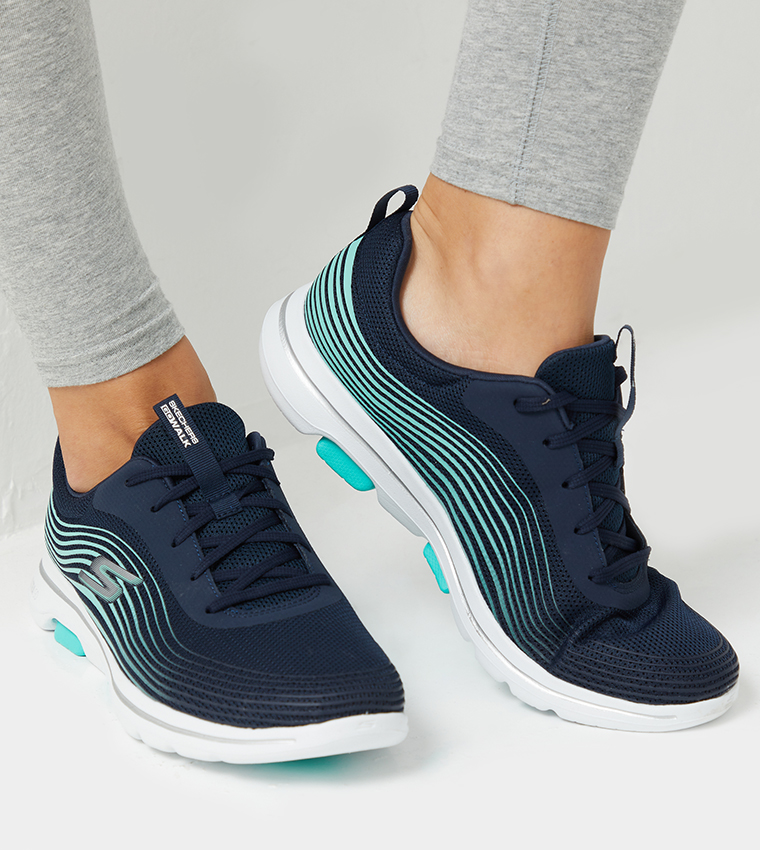 jeugd Uitputting groot Buy Skechers Go Walk 5 Lace Up Shoes Blue In Blue | 6thStreet Bahrain