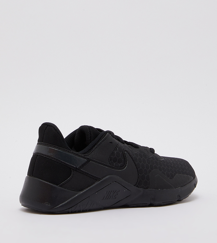 LEGEND ESSENTIAL 2 Training Shoes